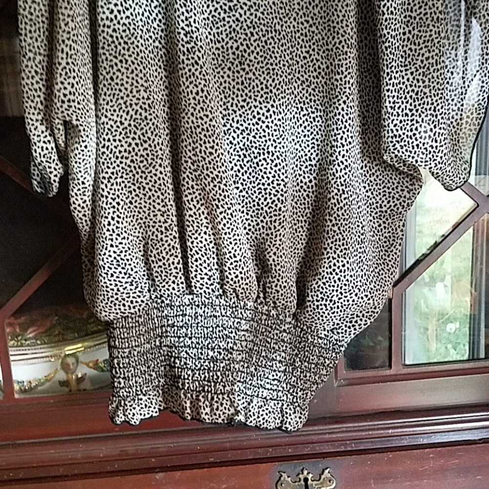 Blouse - Picture 4 of 4